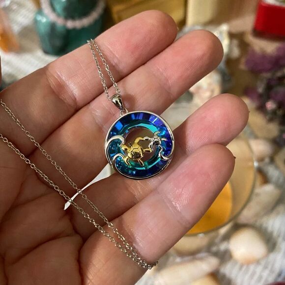 Turtle Under The Sea Crystal Sterling Silver Necklace - Picture 1 of 5